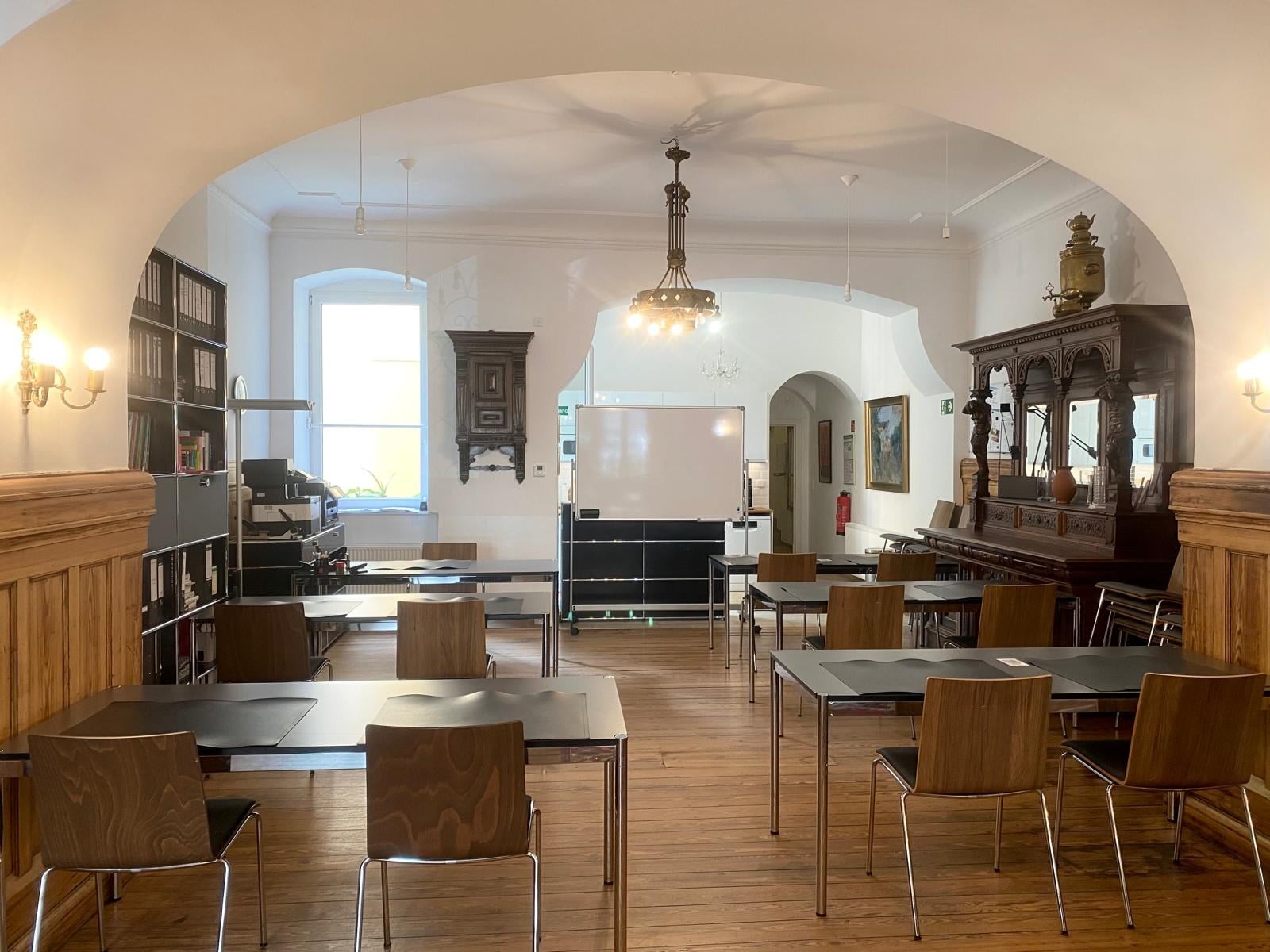 Altes ehemaliges Restaurant aus der Gründerzeit