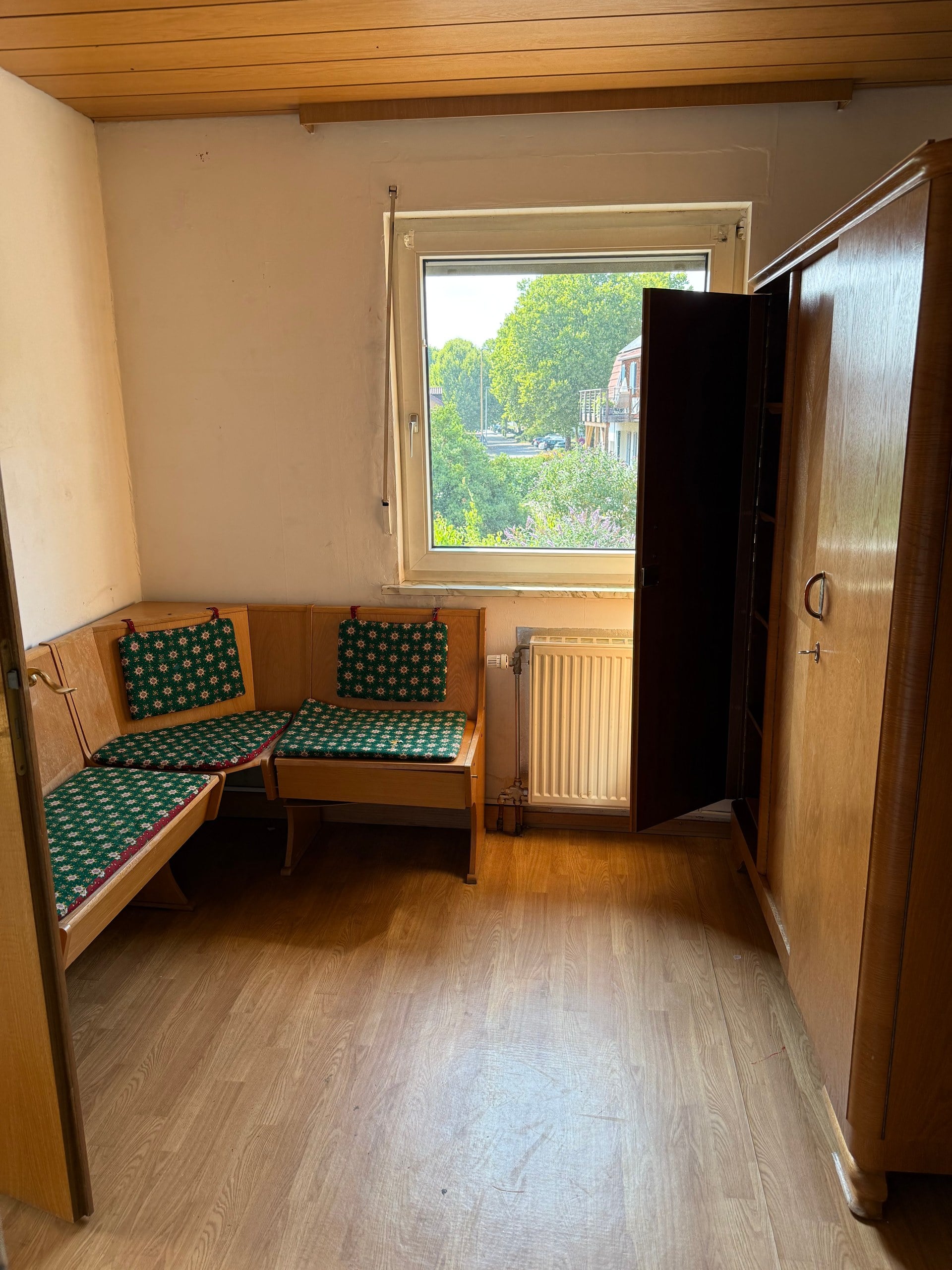 Freistehender Altbau mit Patina – leerstehend & vielseitig