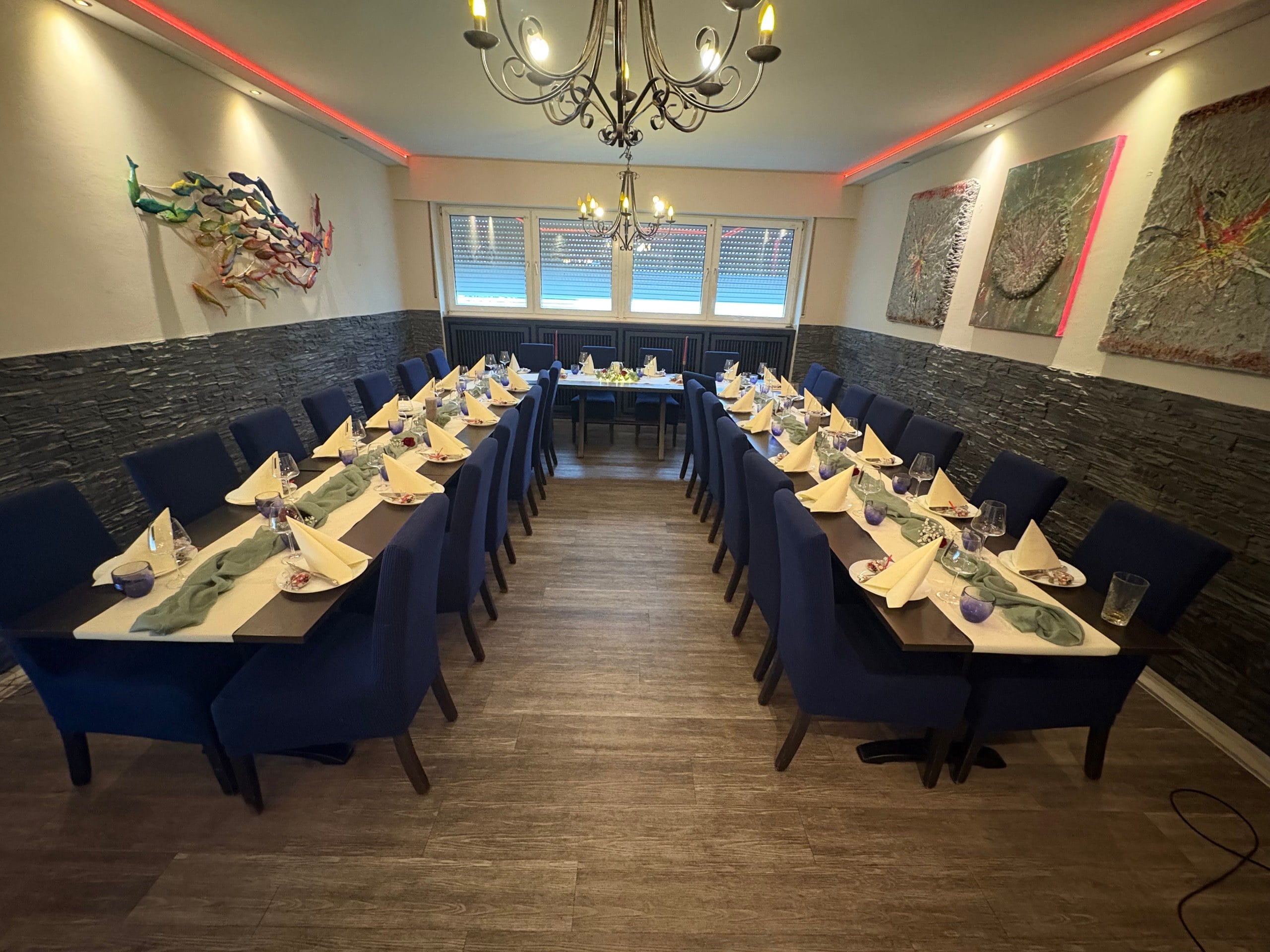 Hervorragendes italienisches Restaurant mit Terrasse&Saal